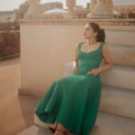 Bhumi Pednekar Instagram - Transported to a different era 💚 . . . Outfit and shoes - @carolinaherrera Jewels - @tarafinejewellery Styled by - @manishamelwani with @sananver @sim.ran_awayy Hair by - @the.mad.hair.scientist Photographed by - @amritaroraphotography Managed by - @thebombaygirl_ City Palace, Jaipur