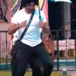 Bravo Instagram - Dance your troubles away . . . #biggbosstamil #biggboss #biggboss7 #biggbosstamil7 #biggbossunseen #bigboss #bigbosstamil #bigboss7 #realityshow #realityshows #tamilshow #tamilrealityshow #vijaytelevision #vijaytv #vijaytvpromo #rjbravo #dubai