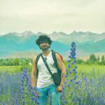 Bravo Instagram - 🇰🇬 5 days of SOLO TRIP’ing in KYRYGYSTAN- It all began on 29th June | SINCE # Day 1 , I had No plans of what am Gonna Do next ,😎but I can say I explored max. 😄😇😇, a country where English wasn't spoken and I couldn't speak Russian, I had no plans but a willing heart. ❤️ Surprisingly, I felt safe and experienced pure love here ! The hostels🏡didn't overwhelm me, the food didn't make me sick, 🍕🥗and the people were incredibly kind. From taxi drivers to fellow travelers, everyone helped me with directions. 🥹A family even shared their food, and a coffee girl kept my belongings safe. A girl who could communicate with me guided me on my journey, and I learned so much on this solo trip. TRUST THE POWER OF UNKNOWN, it’s like this like MANTRA on loop 🕉️ to me ! I've captured these moments to share with you. Take a leap and embark on a solo trip to discover your capabilities—it's not about the money. Trust the power of the unknown, and remember, it's one step at a time. ———— Ps: all pictures are clicked by me , using a Tripod & my camera screen in the watch :) ipo Sollunga , THANIYA CHILLA PANLAAM THAANE ?❤️😅😅😍😍 ——— #solotrip #kyrgyzstan #solotravel #beingbravo #rjbravo #wizzair Bishkek, Kyrgyzstan