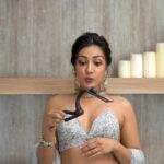Catherine Tresa Instagram – Late to the party . But, why not ?

P.S. Isn’t she hot🔥? Wish I was looking a wow like her😜
 ( Talking about the black figurine 😜)

#diwalivibes #lookinglikewow #festivefun  #mebeingme
