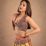 Catherine Tresa Instagram – In the soft glows of diyas, may your Diwali dreams quietly come true ❤️🪔
#happydiwali
#loveandlight❤️💫
#diwaliwhispers #festivalfun #diwalijoy
Styling : @manogna_gollapudi
Outfit : @talashahyderabad
Jewlery: @vegajewellers @vegasri_goldanddiamonds
Captured by : @pranav.foto
Assisted by : @sunandini_vijjagiri @pravalikamuningani