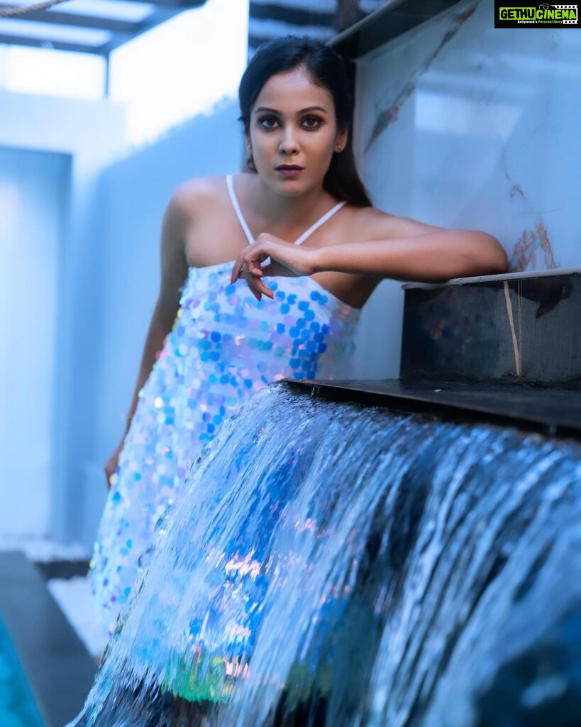 Chandini Tamilarasan Instagram - Do more things that make you forget to check your phone ✨ 📸 @irst_photography ✨ Mua @makeoverbynithya ✨ Hairstylist @prem_hairstyle ✨ Assisted by @ramanna386 ✨ Location - @coraldrivevillas ✨ #chandinitamilarasan #chandini #actresschandini #photoshoot #sunday #love #vibes #weekendvibes #weekend #kollywood #tollywood #tollywoodactress #weekendmood