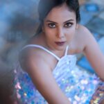 Chandini Tamilarasan Instagram - Do more things that make you forget to check your phone ✨ 📸 @irst_photography ✨ Mua @makeoverbynithya ✨ Hairstylist @prem_hairstyle ✨ Assisted by @ramanna386 ✨ Location - @coraldrivevillas ✨ #chandinitamilarasan #chandini #actresschandini #photoshoot #sunday #love #vibes #weekendvibes #weekend #kollywood #tollywood #tollywoodactress #weekendmood