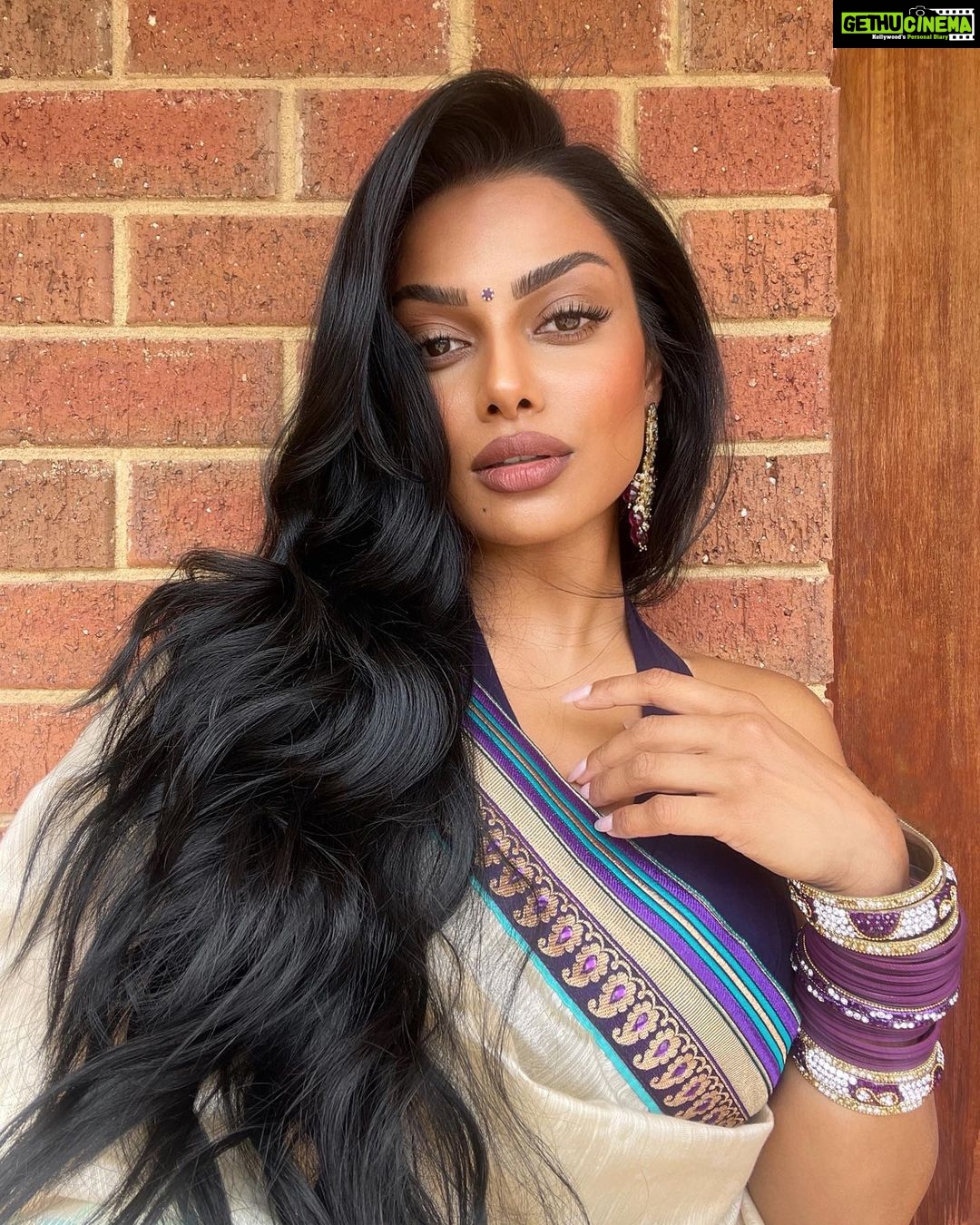 Chandrika Ravi - 13.1K Likes - Navaratri 🙏🏽