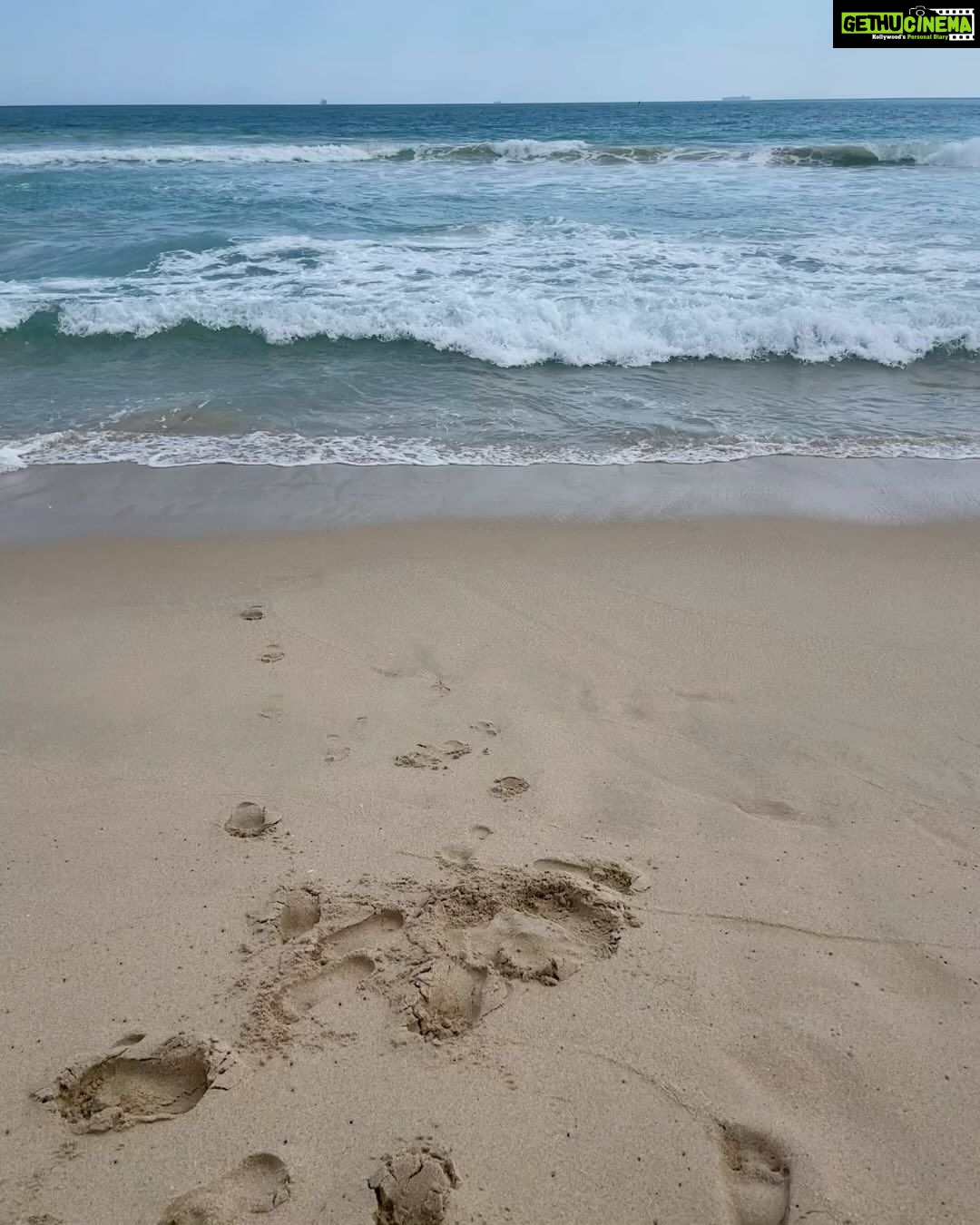 Chandrika Ravi Instagram - Lessons from the ocean Perth, Western Australia