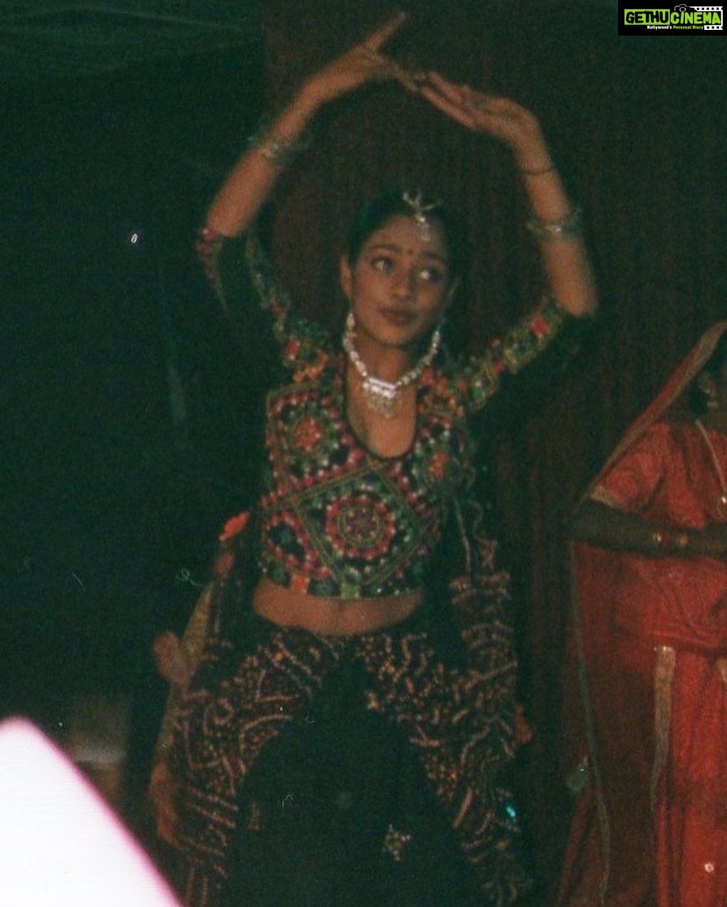 Chandrika Ravi Instagram - Artiste since birth.