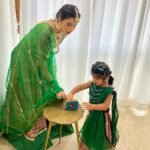 Charu Asopa Instagram - Shubho mahalaya everybody 🙏. Outfits designed by @studioj23