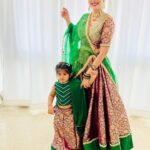 Charu Asopa Instagram - Shubho mahalaya everybody 🙏. Outfits designed by @studioj23
