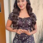 Chhavi Pandey Instagram – #réel #reeloftheday #reelkarofeelkaro #reelitfeelit #trending #trendingreels 😝