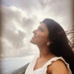 Chitra Shukla Instagram - All time my favourite 🤍 #whitecolour #saree #chitrashukla #instagood #swipeleft