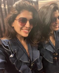 Chitra Shukla Instagram - Some random #selfie clicks with #nofilter #nomakeupday #nohairstyle 

Do what you love to do and smile more.

#smilemore #chitrashukla #keepsmiling 😊