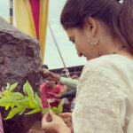Chitra Shukla Instagram - Har Har Mahadev ✨☀️✨👏🏻 ॐ नमः शिवाय 🙏🏻 #omnamhshivay #harharmahadev #chitrashukla कुबरेश्वार धाम सीहोर
