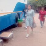 Chitra Shukla Instagram - My team insisted me to made video😆 #chitrashukla #vanity #time #makeupartist #hairstylist #assistant #reelsinstagram #reelsvideo #reelitfeelit #reelkarofeelkaro #reel #reelindia #instareels #reelit #reel