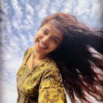Chitra Shukla Instagram - “When you speak through smile, ‘Let people read your smile.😊🥰 #chitrashukla #benatural #keepsmiling #behappy #nofilter Maheshwar M.P.
