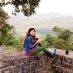 Chitra Shukla Instagram - Morning tea with nature⛰️💚🪷✨ #chitrashukla #naturelovers #morning #vibes #goodvibes Colombo Shrilanka