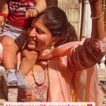 Chitra Shukla Instagram - I just love all this memorable my most favourite movement’s ❤️😊✨ dancing in #bhajan with my cuteee #nephew #familyfunction #reelsinstagram #reels #instareels #chitrashukla #shuklafamily