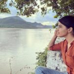 Chitra Shukla Instagram - Respect your time. It is always trying to give you the Best. Use it well 🌅✨ #happylikechild #chitrashukla #instagram #instagood #instadaily #instamood #instapost #swipeleft Penna river Siddavatam