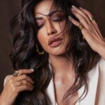 Chitrangada Singh Instagram - Talking cinema 🎦💛 #firstlove . . Makeup & hair : @meghnabutanihairandmakeup Outfit @arohiofficial__ Jewellery @misho_designs Footwear @gucci Styled by @anshikaav Assisted by @bhatia_tanisha Images : @deepak_das_photography