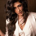 Chitrangada Singh Instagram - Talking cinema 🎦💛 #firstlove . . Makeup & hair : @meghnabutanihairandmakeup Outfit @arohiofficial__ Jewellery @misho_designs Footwear @gucci Styled by @anshikaav Assisted by @bhatia_tanisha Images : @deepak_das_photography