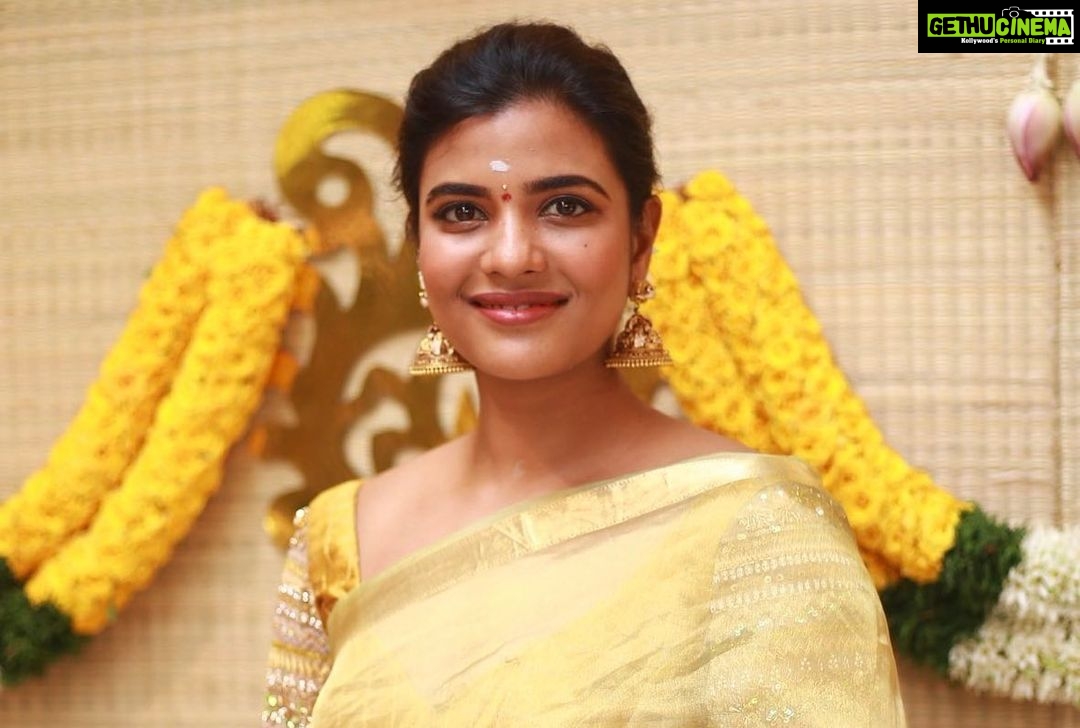 D. Imman - 11.8K Likes - Glad to be musically associated with Dwarka Studios Production no.3 Starring Aishwarya Rajesh in the lead! Directed by Debutant Savarimuthu!
A #DImmanMusical
Produced by #BlazeKannan
Praise God!