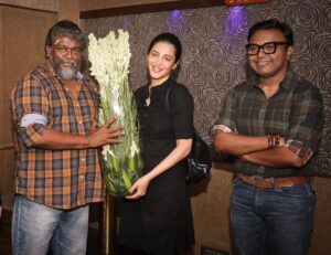 D. Imman Instagram - Joy to rope in ⁦‪Shrutihaasan‬⁩ for an enjoyable romantic track for Director ⁦‪R.Parthiban’s next flick! Can’t wait for you all to listen to her effortless singing! Lyric penned by the Master himself! 
A #DImmanMusical
Praise God!
@shrutzhaasan @radhakrishnan_parthiban @keerthanaparthiepan