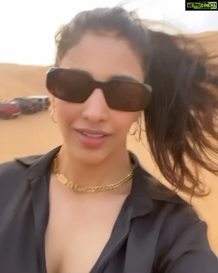 Daksha Nagarkar Instagram - Let me take you to watch sunrise in a desert 1) all set to go 2) arrived at the beautiful red sand desert 3)awaiting sunrise and also some psychedelic 4)since there was a mini sand storm it was a struggle to get to the top. Ps: never wear socks in sand 5)the calm after the storm 6)me vibing to the song in my head 🙈 7)joined by some racers, it’s insane to race in sand, loved it 8)it was time to go before the second storm hit us 9) felt cute 10) I will come back . . #dakshanagarkar #love #happy #desert #racing #sunrise #safari #adventure #instagram #pictureoftheday #instagood #travel #travelphotography #fun #girl