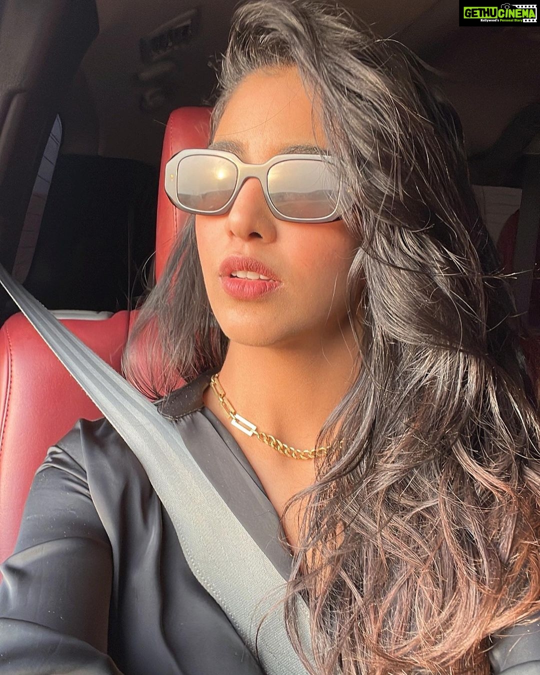 Daksha Nagarkar Instagram - Let me take you to watch sunrise in a desert 1) all set to go 2) arrived at the beautiful red sand desert 3)awaiting sunrise and also some psychedelic 4)since there was a mini sand storm it was a struggle to get to the top. Ps: never wear socks in sand 5)the calm after the storm 6)me vibing to the song in my head 🙈 7)joined by some racers, it’s insane to race in sand, loved it 8)it was time to go before the second storm hit us 9) felt cute 10) I will come back . . #dakshanagarkar #love #happy #desert #racing #sunrise #safari #adventure #instagram #pictureoftheday #instagood #travel #travelphotography #fun #girl