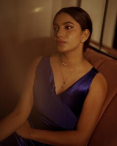 Deepa Thomas Instagram - Fiercely Feminine :) Ft : @deepathomas__ MUA: @makeup_by_mariyaaa Location : @azora.hotels Costume : @cherii_clothing_store Styled by @deepathomas__