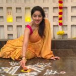 Deepika Singh Instagram - Wishing you a Diwali that brings you the best of luck, success, and endless moments of joy. Shubh Diwali! . . #yesterdaynight✨ #diwali #family #festivalvibes #deepikasingh