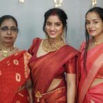 Deepika Singh Instagram – Praying for a long and joyful life together. Happy Karwa Chauth ❤️❤️
 
.
#photography @shahphotostudio 
#saree @vastranti 
#goldset @atjewellers 
#karvachauth #family #fasting #tradion #deepikasingh