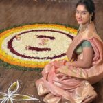 Deepika Singh Instagram - Hope is being able to see that there is light despite all of the darkness. Happy Diwali 🪔 . . #saree @vastranti #festivaloflights #diwali #deepikasingh