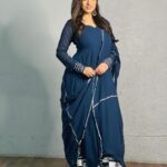 Deepika Singh Instagram – Ni ik meri akh kashni
Duja raat de uneedrey ne mareya..
Ik meri akh kashni…
#outfit @byutify.in 
#anarkalisuit #blue #deepikasingh