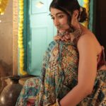 Denisha Ghumra Instagram - Last day of navratri 🩵 Until navratri 2024 💫 . Captured - @shutterhalf @kaledioscopik Jewellery - @thejewelstudiio Outfit - @dreamsbydenisha MUAH - 💁🏻‍♀️ . #navratri2023 #navratricollection #offshoulderblouse #chaniyacholi #denishaghumra