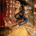 Denisha Ghumra Instagram - Tara re naam no 🌸 . Captured - Team @shutter_eye_pictures Jewellery - @thejewelstudiio . #navratri2023 #ahmedabadnavratri #denishaghumra