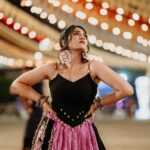 Denisha Ghumra Instagram - Day 1 at @karmgroup_ 👯‍♀️ . Favourite time of the year 🥰🥳 I get to witness the magic and energy of @balrajshastri and the entire team! You guys here is to the best coming few days ❤️ . Captured - @shutter_eye_pictures Jewellery - @thejewelstudiio Outfit & MUAH - yours lovely 💁🏻‍♀️ . #navratrispecial #kodi #navratri2023 #chaniyacholicollection #balrajshastrilive #navratrifestival #garbanight #ahemdabad_instagram #denishaghumra