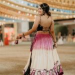 Denisha Ghumra Instagram - Day 1 at @karmgroup_ 👯‍♀️ . Favourite time of the year 🥰🥳 I get to witness the magic and energy of @balrajshastri and the entire team! You guys here is to the best coming few days ❤️ . Captured - @shutter_eye_pictures Jewellery - @thejewelstudiio Outfit & MUAH - yours lovely 💁🏻‍♀️ . #navratrispecial #kodi #navratri2023 #chaniyacholicollection #balrajshastrilive #navratrifestival #garbanight #ahemdabad_instagram #denishaghumra