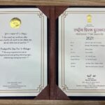 Devi Sri Prasad Instagram - Honoured & Blessed to receive the National Award for BEST MUSIC DIRECTOR for the Movie PUSHPA.. My whole hearted Gratitude to the Respected JURY of #69thnationalfilmawards The Government of INDIA & the Ministry for this esteemed recognition. Extremely honoured to receive this award from the Honourable PRESIDENT Smt.Droupadi Murmu ji 🙏🏻 My Gratitude to my Director Dear @aryasukku Bhai & @mythriofficial My brother @alluarjunonline & d entire Team of #PUSHPA SPECIAL LOVE & THANKS to my entire #DspTeam ❤️ And above all , Thank You ALL for Loving me and my Music always ❤️🙏🏻 Thank You MEDIA & PRESS for the Enormous Never Ending Support🙏🏻🎶