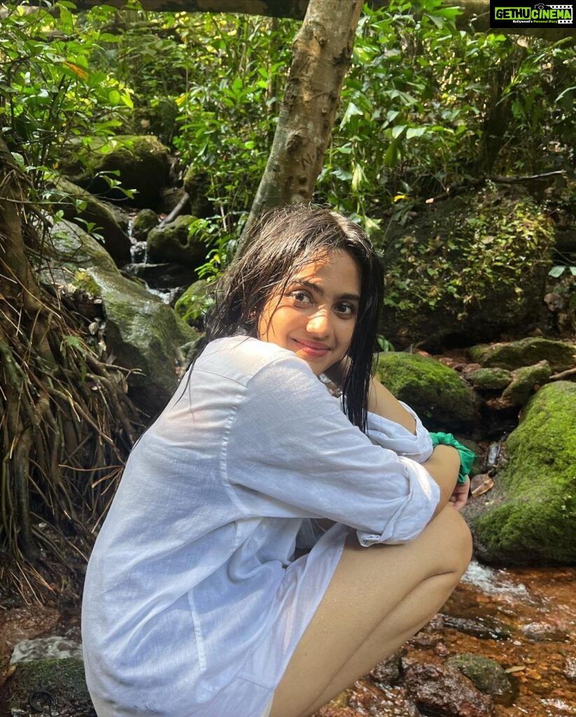 Devika Sanjay Instagram - i’m wearing shorts