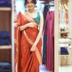 Devika Sanjay Instagram – This festive season, celebrate with Soch! Soch’s new store in HiLite Mall, Calicut has the best collection, intricately crafted to cater for your festival outfit needs! do visit the store for the ‘Soch Experience’ today!!

Video by @rijil_kl 

#Soch #SochCalicut #FestiveSeason #DevikaSanjay