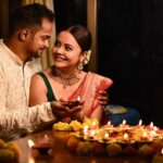 Devoleena Bhattacharjee Instagram - From Us to you all a very happy Diwali. 🪔🪔🪔 #shubhdeepawali Makeup & Hair - @makeup_by__shraddha Clicked by @fashion_btphotography #deepavali #diyas #lights #sweets #festive #couple #firstdiwaliaftermarriage❤️ #blessedlife #staysafe Mumbai, Maharashtra