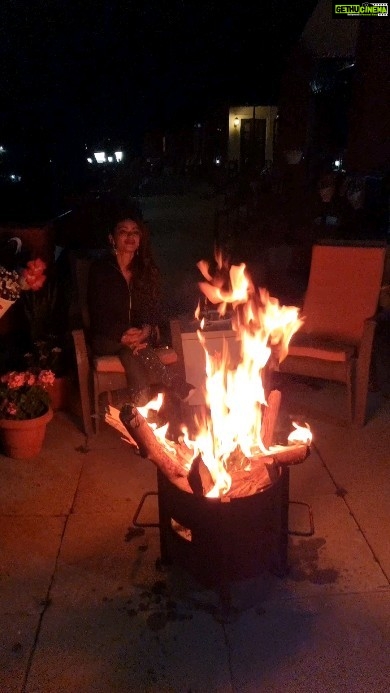 Devshi Khandur Instagram - Find your fire 🔥 #devshikhanduri #fire #bonfire #nightout #beauty #beautifuldestinations #travel #nkf #sanuekpalchainnaaave #qualitytime #selflove #peace #calm #happy