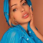 Devshi Khandur Instagram - Pyar he manga , hor ni kuch vai oh ve nayyo milda Bin paise mein khush re lena ,pyar bina nayi chalda Tu ni sunda tu ni sunda , tu ta hai marjana Bol bol ke tenu thak gayi tu ta baaj ni aana Mein ni sehna tere layi hun Hanjo ek ni bahona Mera mascara bada hai mehnga mein tere layi nayi rona- Mera mascara bada hein mehnga mein tere layi nayi rona - Devshi khanduri #devshikhanduri #devshikhandurilyrics #mascara #meramascara #ballysagoo #Nextlevel #poetry #lyrics #lyricist #beautiful #emotion #punjabisong #songs #simplicity #desigirl #simplegirl