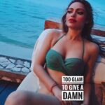 Devshi Khandur Instagram – Too Glam to give a damn ❤️

#devshikhanduri #actor #beauty #bikini #beach #glam #glamourous #model #beauty #hot #ocean #travel