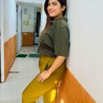 Dhamnashree Kadgaonkar Instagram - Just some greens 🥬 Top : @hazelnut_butique 🟢 #dhanashrikadgaonkar #tuchalpudha #zeemarathiofficial #green #zara Ghodbandar Road Thane