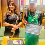 Dhamnashree Kadgaonkar Instagram - Dahi handi 2023 was hectic but so much fun and overwhelming.. While travelling from Thane to Pune, wanted to have some coffee so took a halt @starbuckslonavala They instantly recognised and offered a very good service.. Such an amazing gesture by fans .. I am so so greatful and blessed for the love m getting since these years .. can’t thank u guys enough.. I ll be always thankful for this .. so much love to @starbuckslonavala #dhanashrikdgaonkar #love #keeploving #keepsupporting #zeemarathiofficial #tuchalpudha #shilpirocks #fanlove #greatful Lonavala - लोणावळा