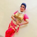 Dhamnashree Kadgaonkar Instagram - ही पोली साजूक तुपातली .... Thank u #baramati #baramatikar for all the love … ❤️ #dhanashrikadgaonkar #sunday #instagram #danceispassion बारामती शहर