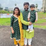 Dhamnashree Kadgaonkar Instagram – Thank u so much @kalaa_bynanda for taking this efforts for 3 of us .. we loved the theme .. 
#festiveattirecontinues #festival #dhanashrikadgaonkar #kalabynanda #ganapatipuja #jacketstyle #kurti #instgram #kabir 

Durvesh’s and Kabir’s jacket and my Kurti by @kalaa_bynanda ❤️❤️❤️ Ghodbandar Road Thane