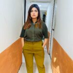 Dhamnashree Kadgaonkar Instagram - Just some greens 🥬 Top : @hazelnut_butique 🟢 #dhanashrikadgaonkar #tuchalpudha #zeemarathiofficial #green #zara Ghodbandar Road Thane