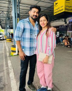 Dhanya Mary Varghese Instagram - May God give you all the success you deserve.. Have a safe journey. 

#johnjacob #dhanyamaryvarghese #lifewithjod #travel #shoot #actress #actorscouple