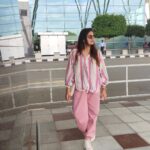 Dhanya Mary Varghese Instagram - Random clicks... #dhanyamaryvarghese #actress #model #casuals #casualstyle #airportlook #bangalore #newwork